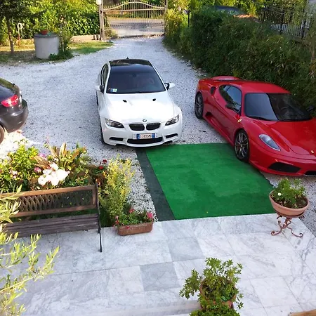 Affittacamere Luna Rossa Vendégház Riccò del Golfo di Spezia