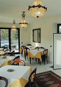 Affittacamere Luna Rossa 2* Riccò del Golfo di Spezia